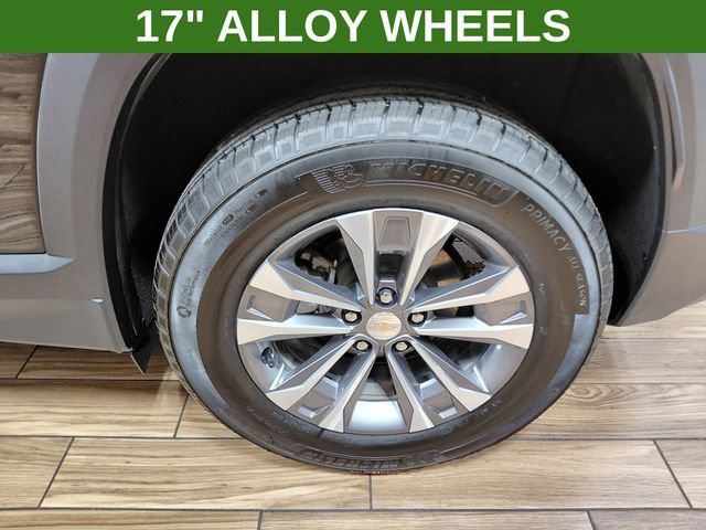 Used 2026 Chevrolet Equinox LT AWD/4WD image 10
