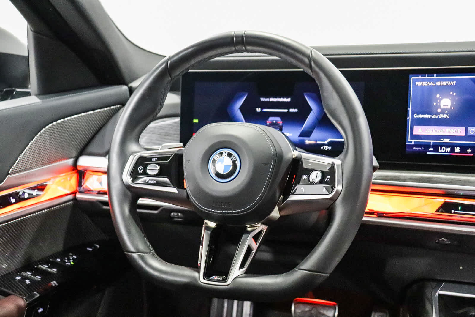 Used 2025 BMW i7 eDrive50 w/ M Sport Package RWD image 18