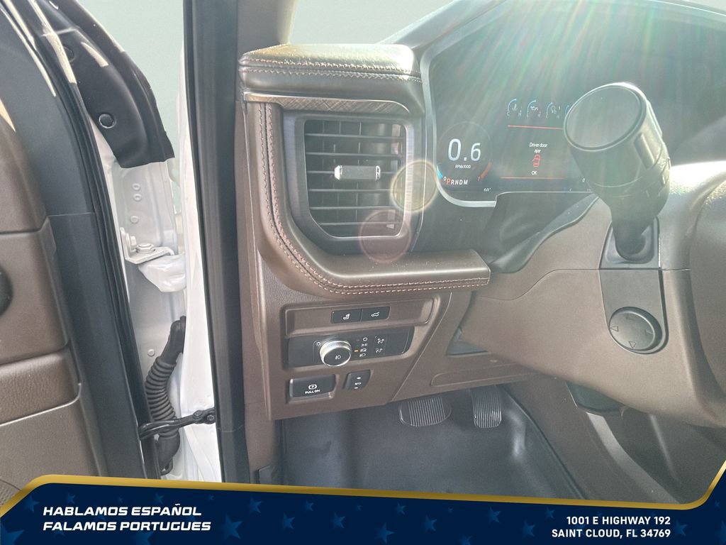 Used 2022 Ford Expedition Max King Ranch AWD/4WD image 17
