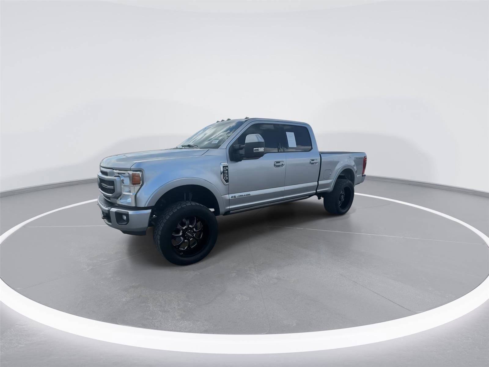 Used 2022 Ford F250 Lariat w/ Tremor Off-Road Package image 4