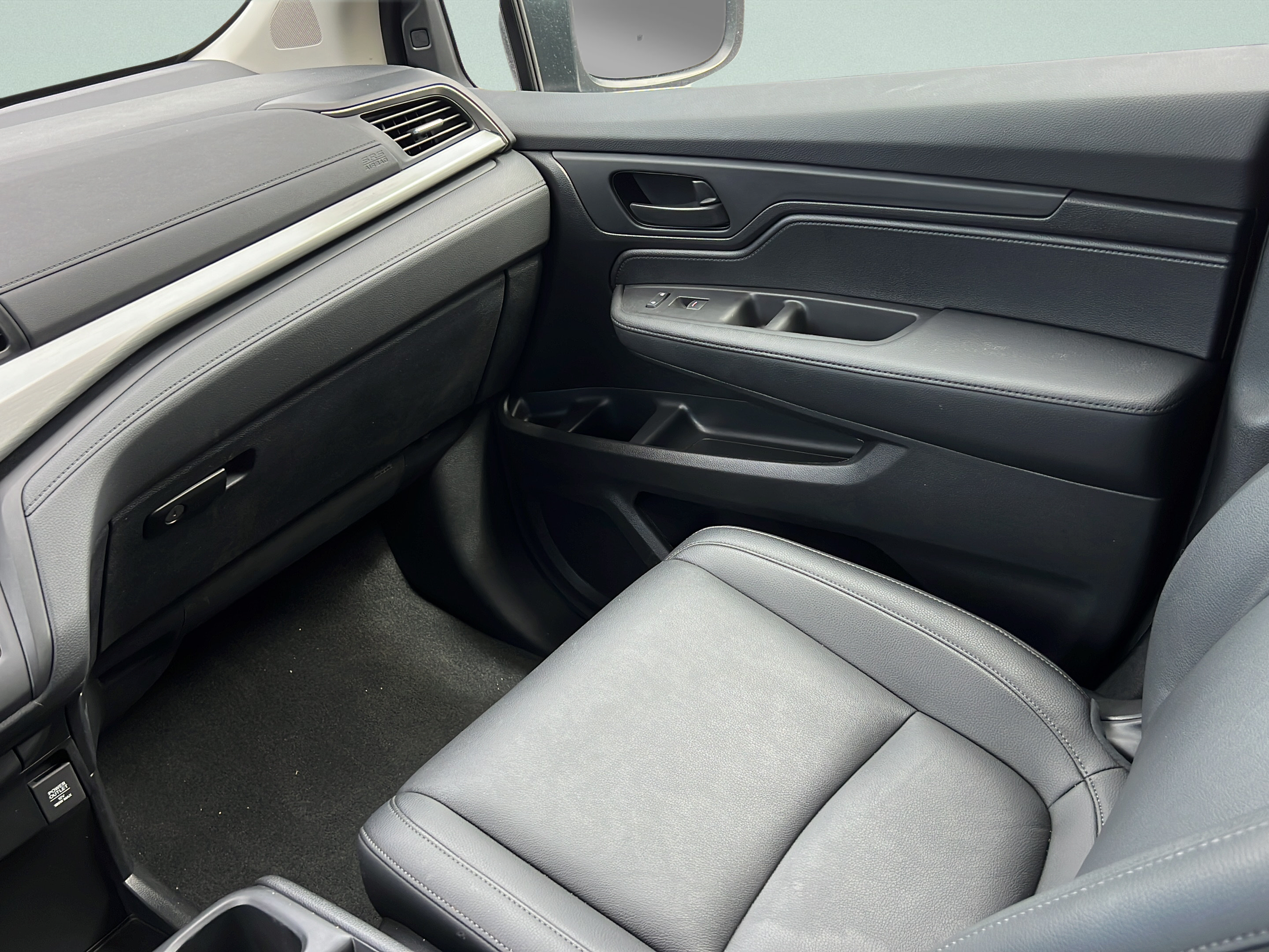 Used 2025 Honda Odyssey EX-L image 14