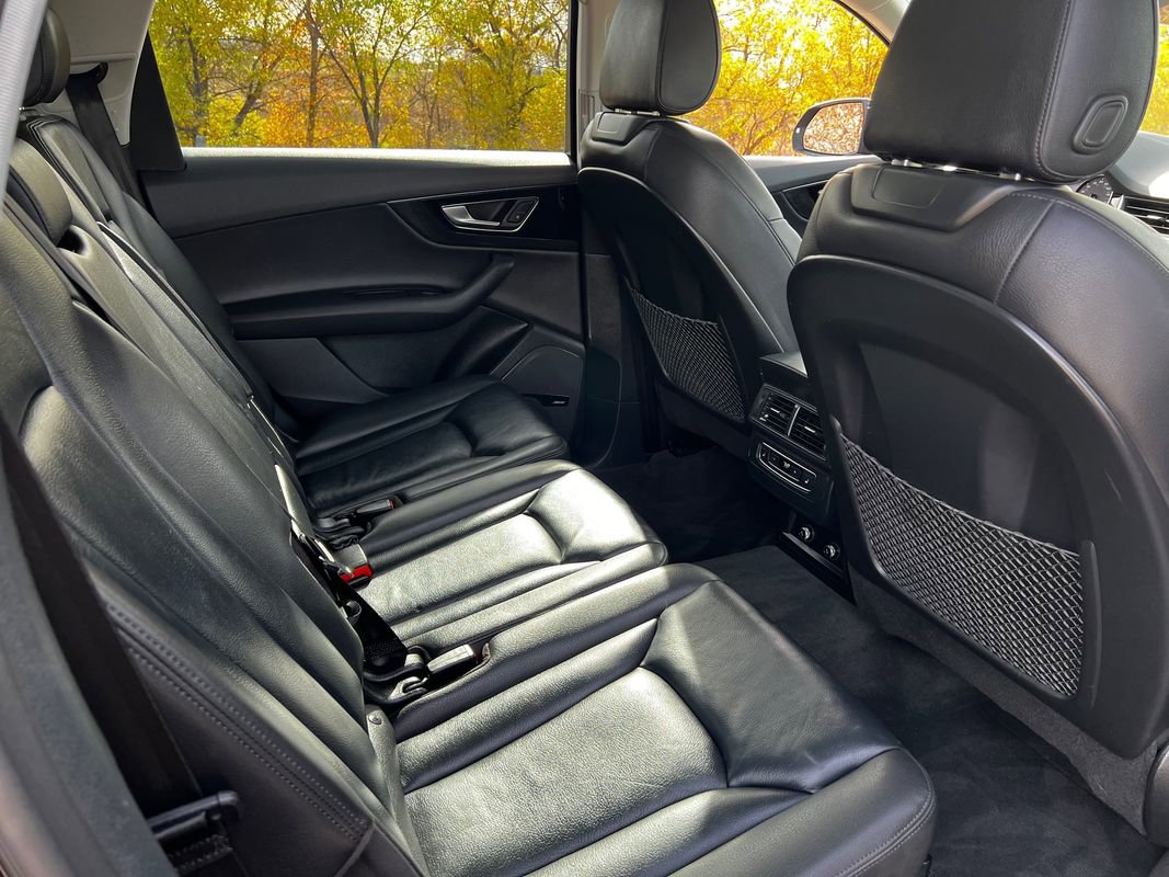 Used 2018 Audi Q7 3.0T Premium Plus w/ Premium Plus Package image 21