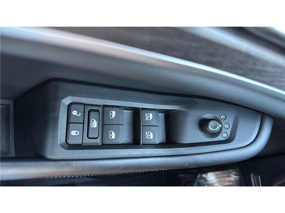 Used 2024 Jeep Grand Cherokee Limited 4xe AWD/4WD image 39