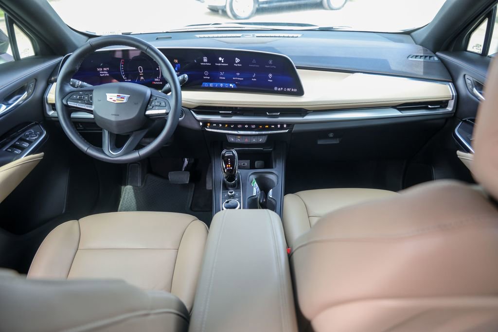 Certified 2024 Cadillac XT4 Luxury w/ Cold Weather Package FWD image 26