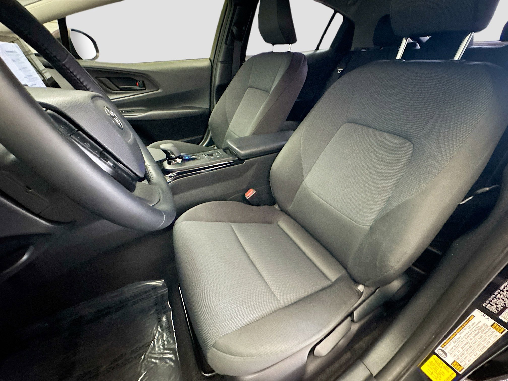 Used 2024 Toyota Prius Limited image 11