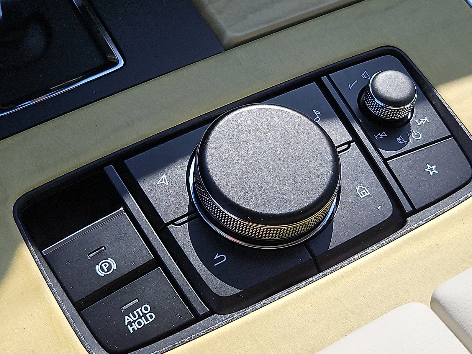 New 2026 MAZDA CX-90 3.3 Turbo S w/ Premium Plus image 19