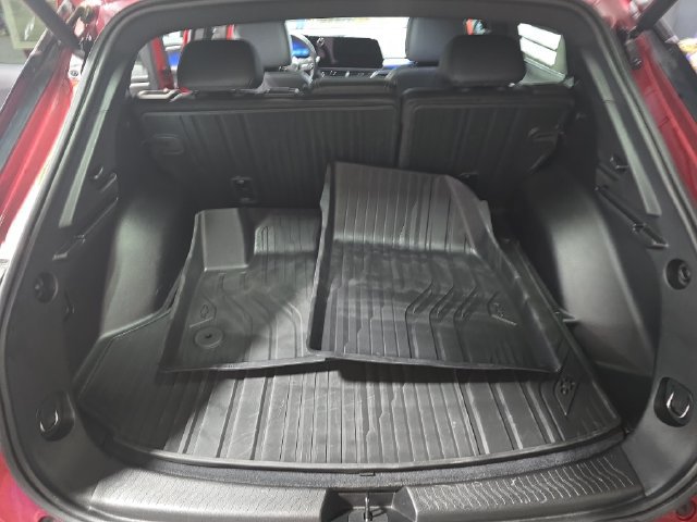 Used 2025 Chevrolet Equinox EV RS AWD/4WD image 14
