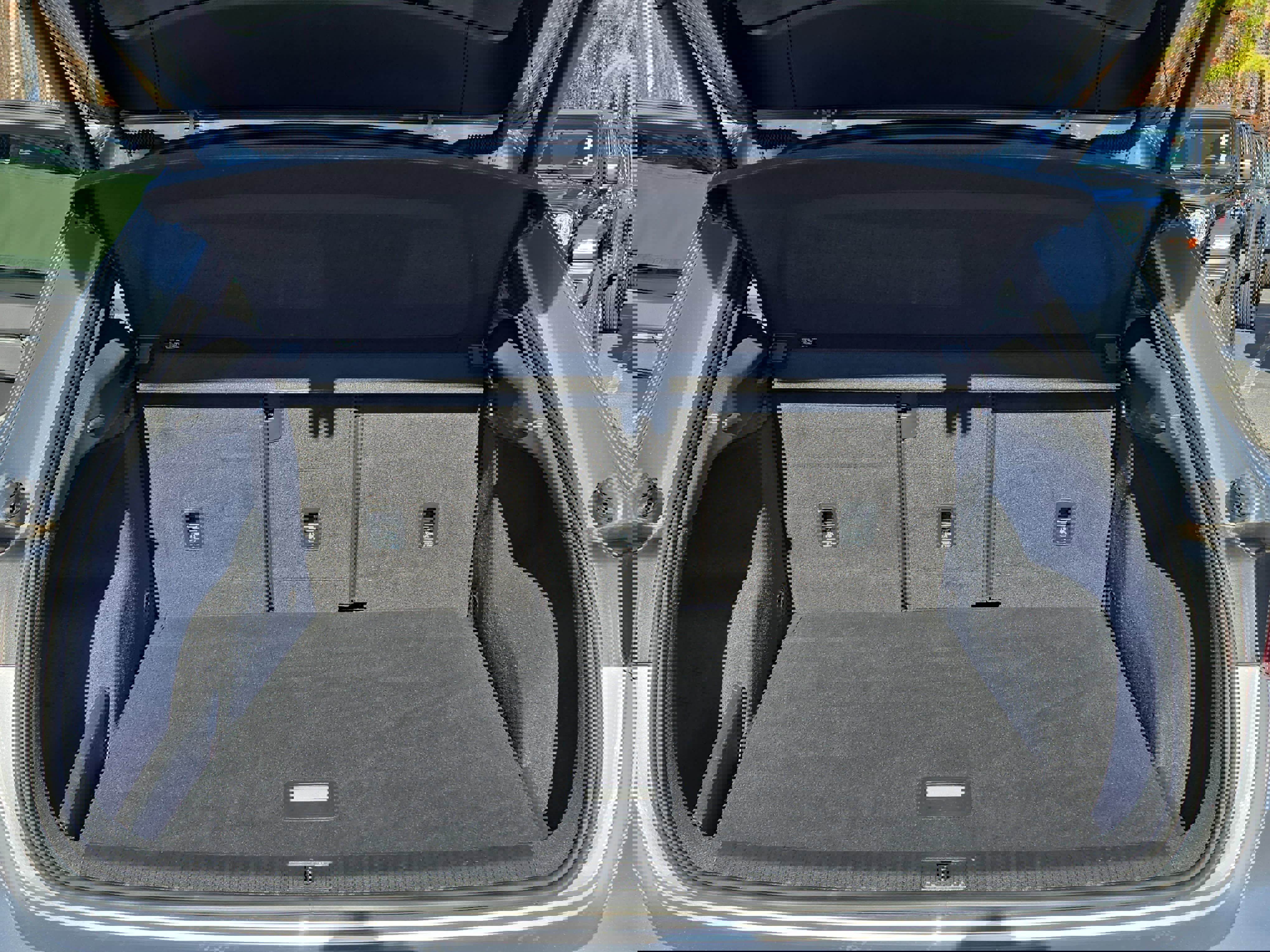 Used 2023 Audi Q3 2.0T Premium w/ Black Optic Package image 12