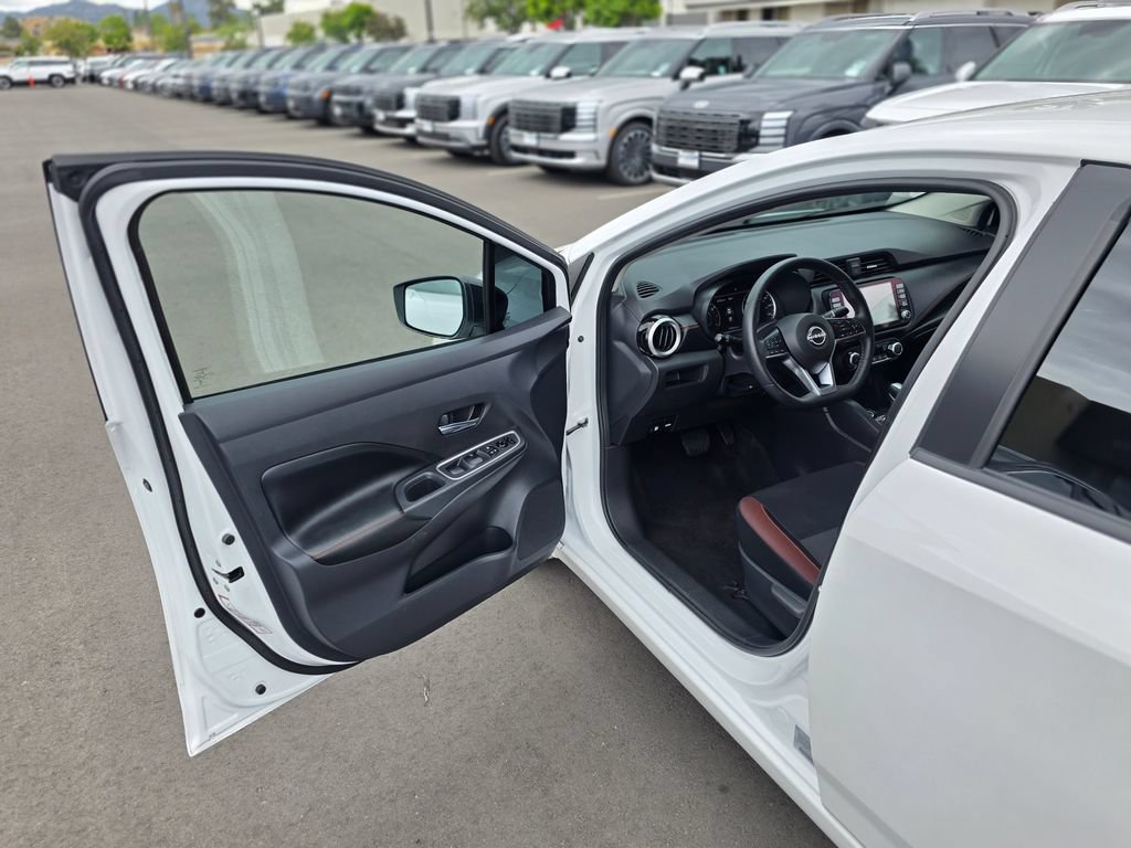Used 2025 Nissan Versa SR w/ Trunk Package FWD image 36