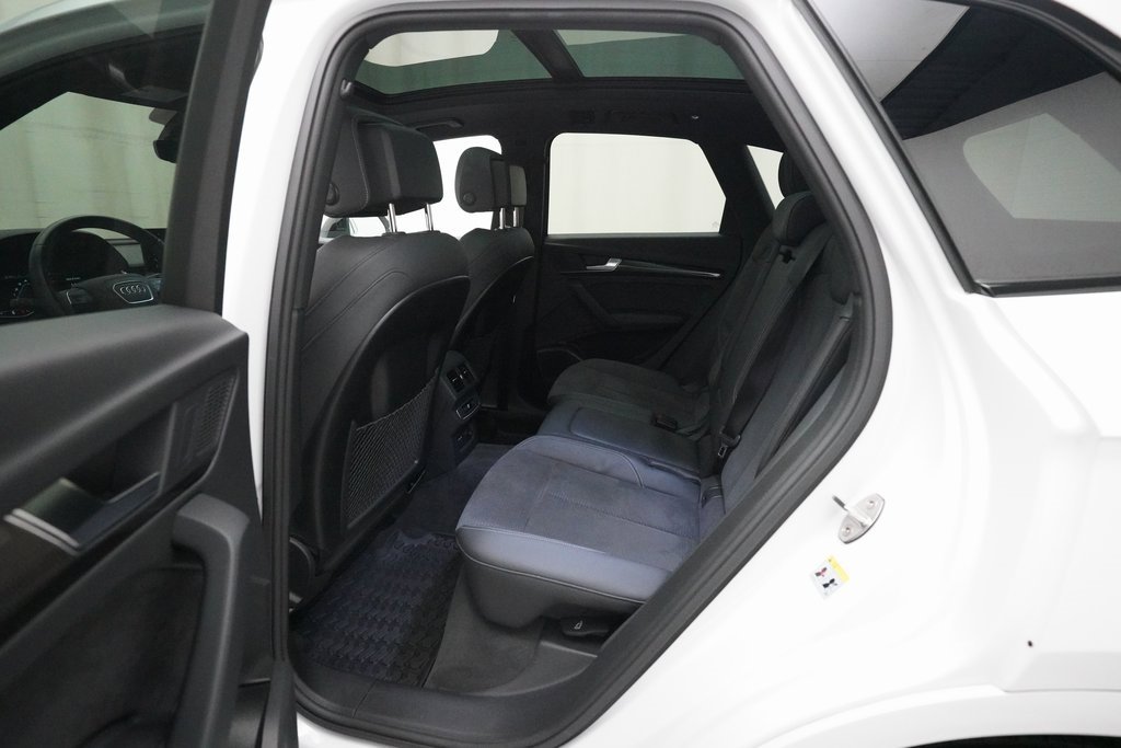 Used 2023 Audi SQ5 Premium Plus w/ Premium Plus Package image 16