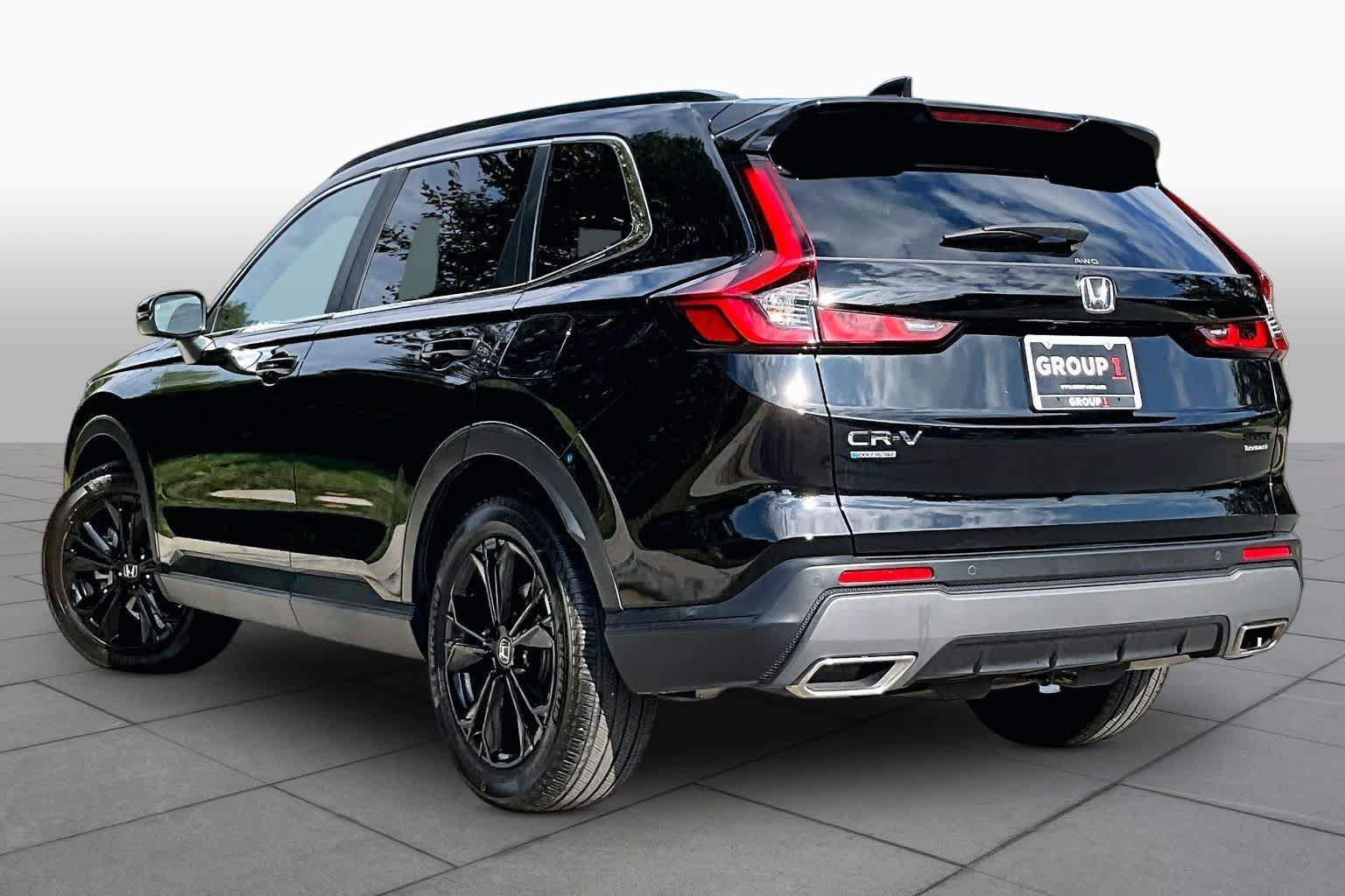 Used 2025 Honda CR-V Sport Touring image 12