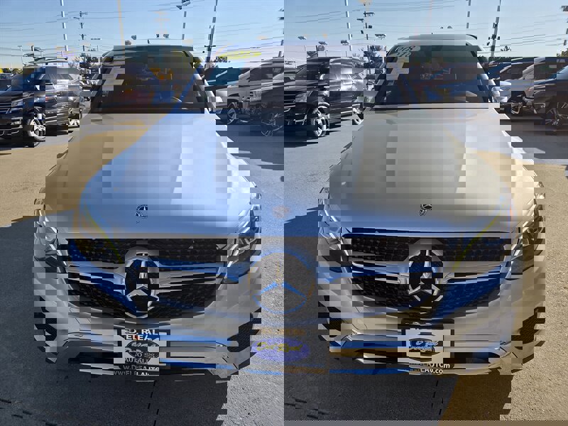 Used 2018 Mercedes-Benz GLC 300 4MATIC Coupe w/ Premium Package image 8