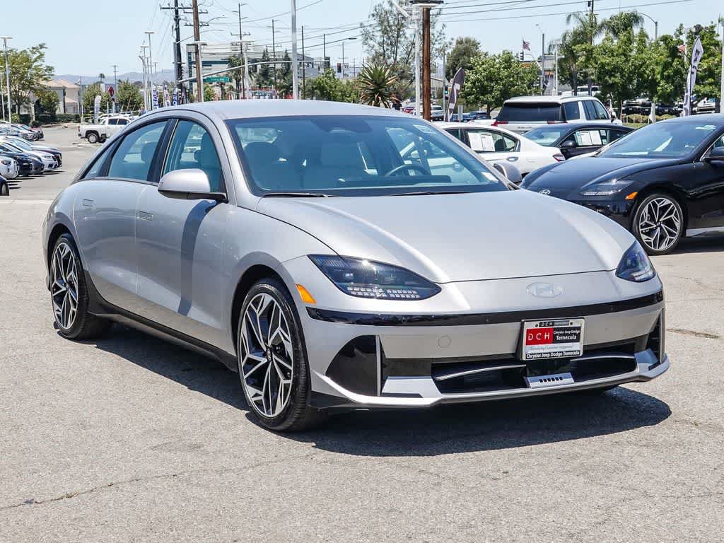 Used 2023 Hyundai Ioniq 6 SEL RWD image 3