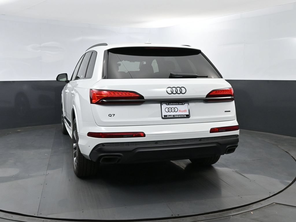 New 2026 Audi Q7 2.0T Premium AWD/4WD image 23