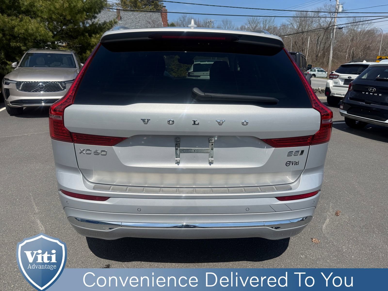 Certified 2023 Volvo XC60 B5 Plus w/ Climate Package AWD/4WD image 7