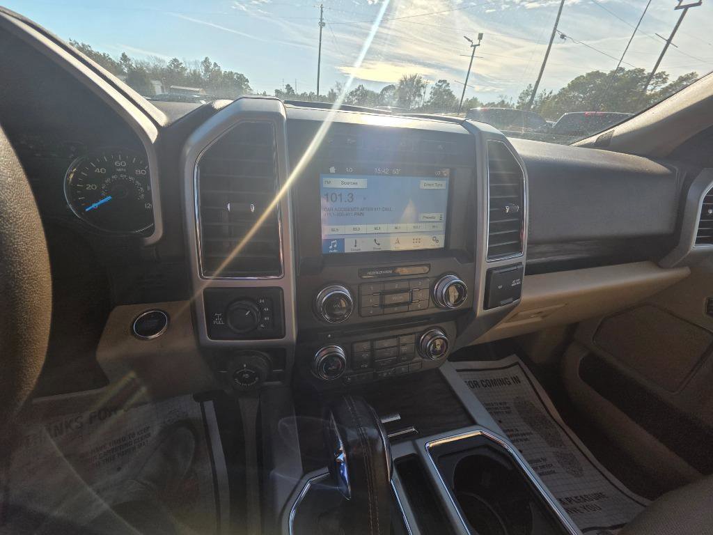 Used 2018 Ford F150 Lariat w/ Equipment Group 502A Luxury AWD/4WD image 15