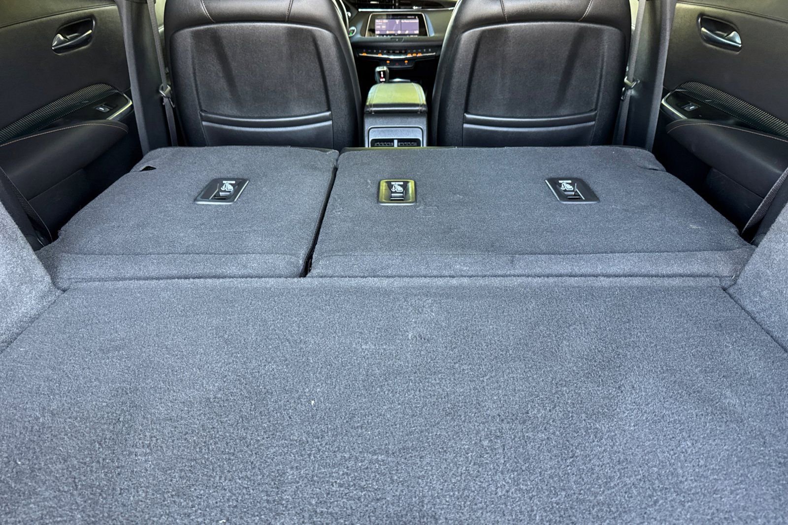 Used 2019 Cadillac XT4 Sport w/ Driver Awareness Package image 14