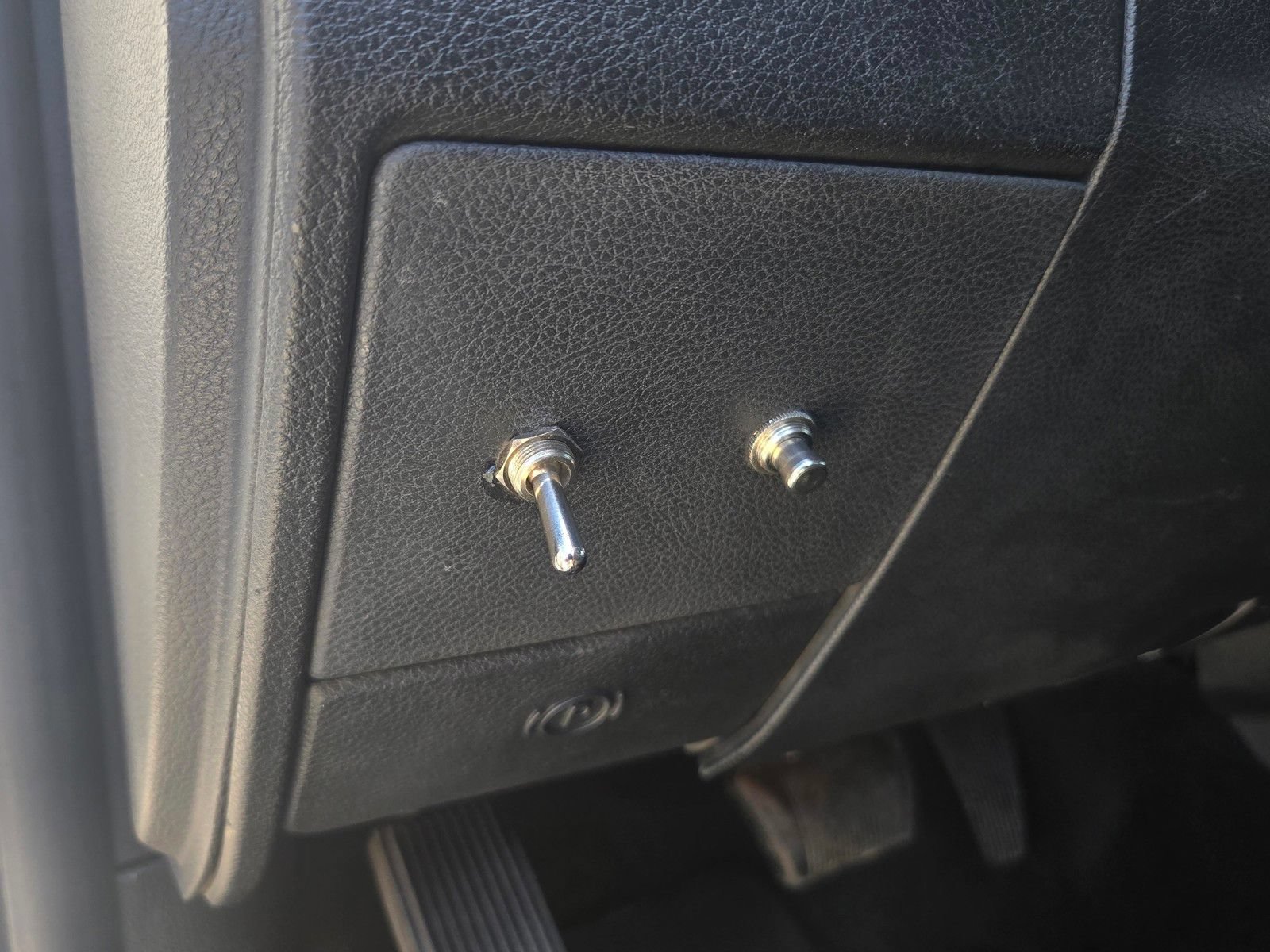 Used 2017 RAM 3500 Big Horn AWD/4WD image 13