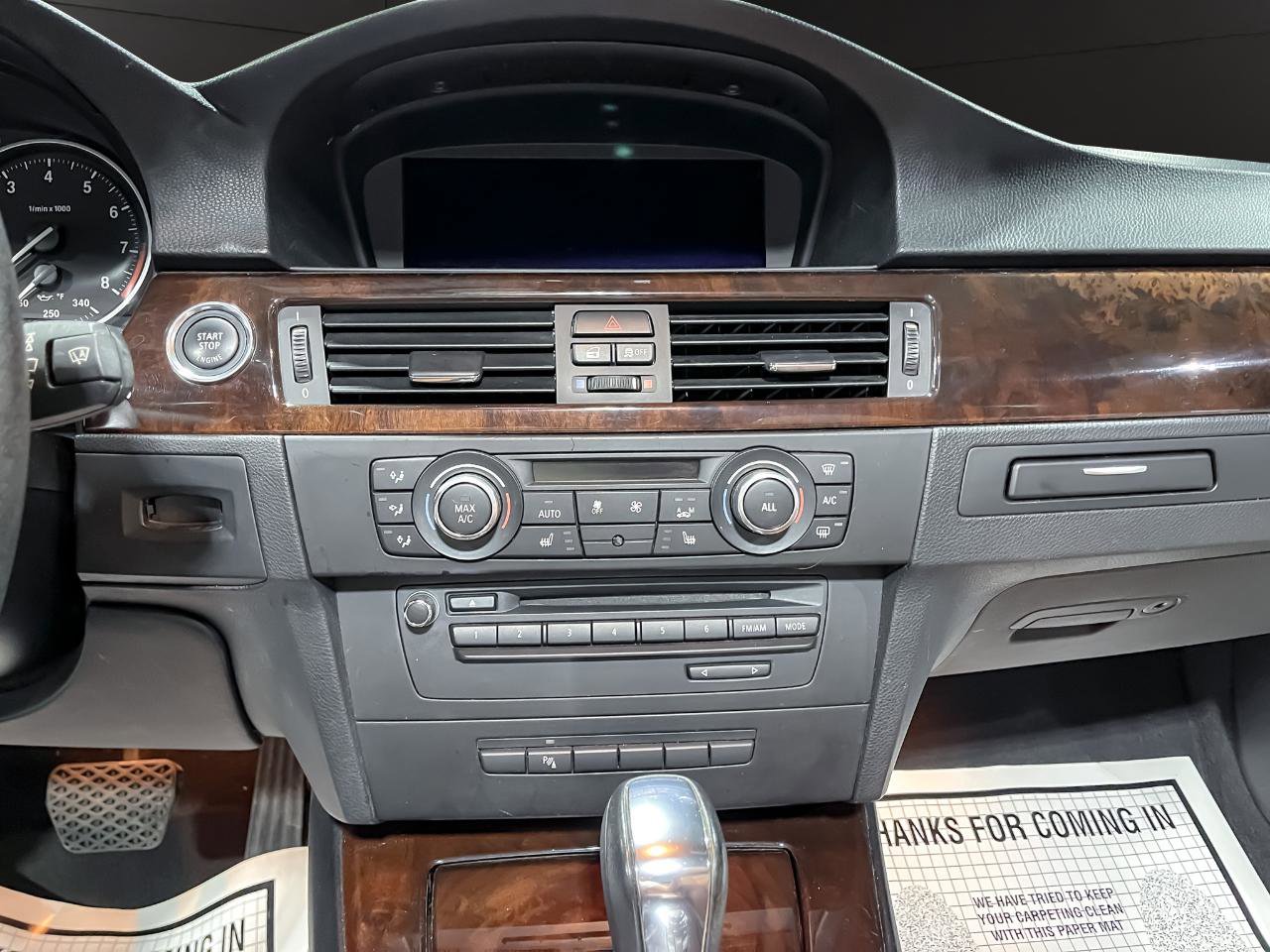 Used 2013 BMW 328i Convertible image 18