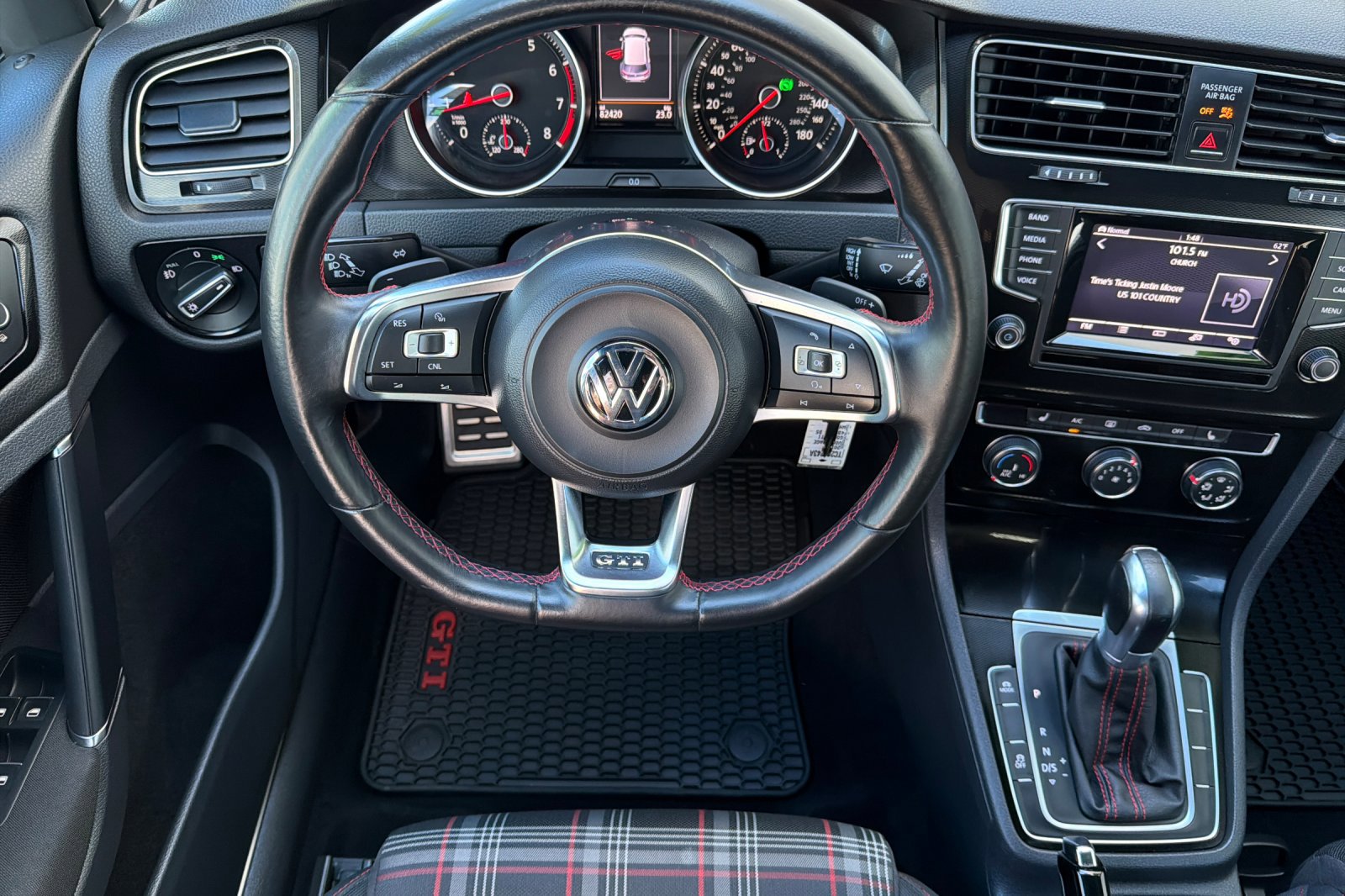 Used 2015 Volkswagen GTI S image 14