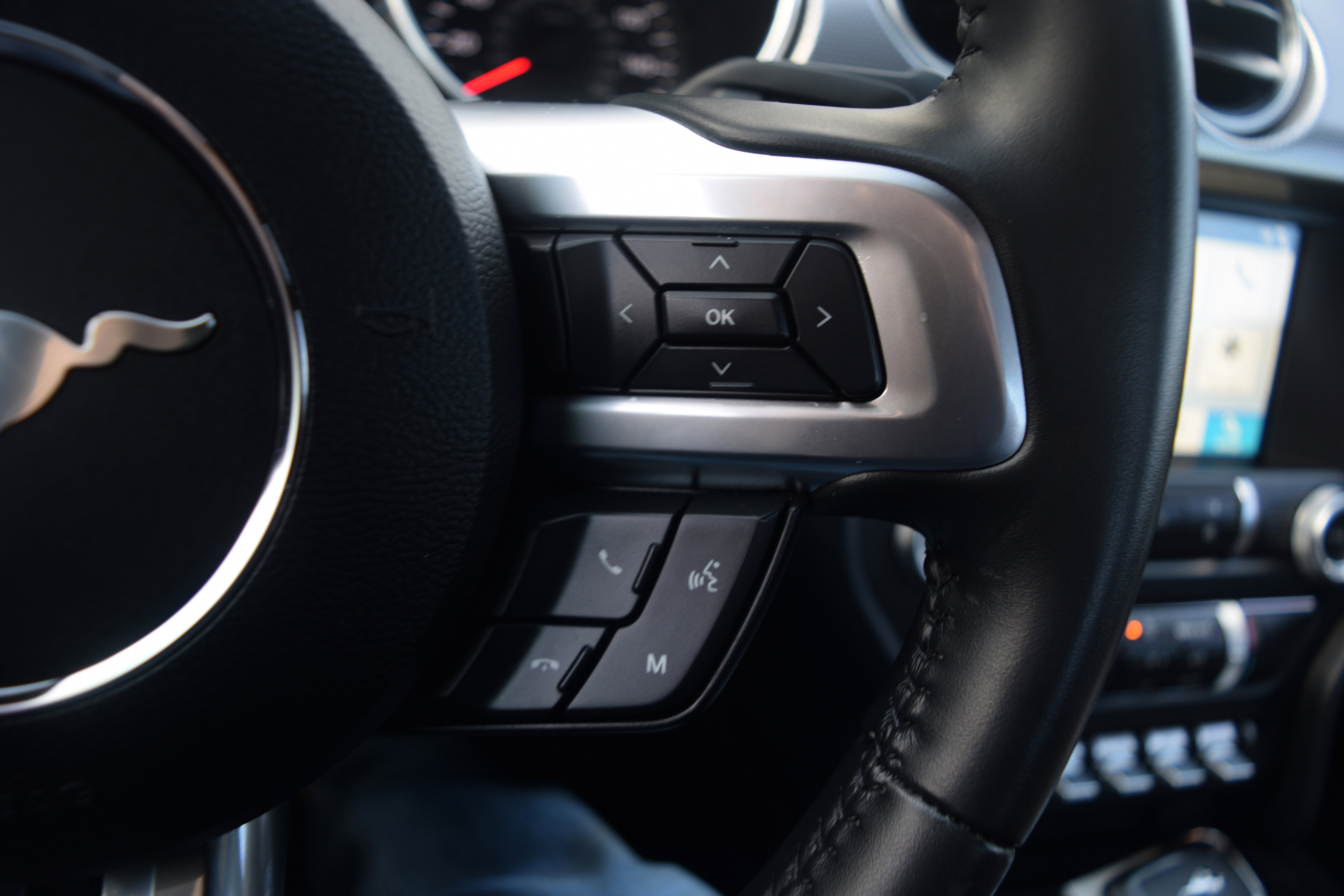 Used 2019 Ford Mustang GT w/ Equipment Group 301A image 5