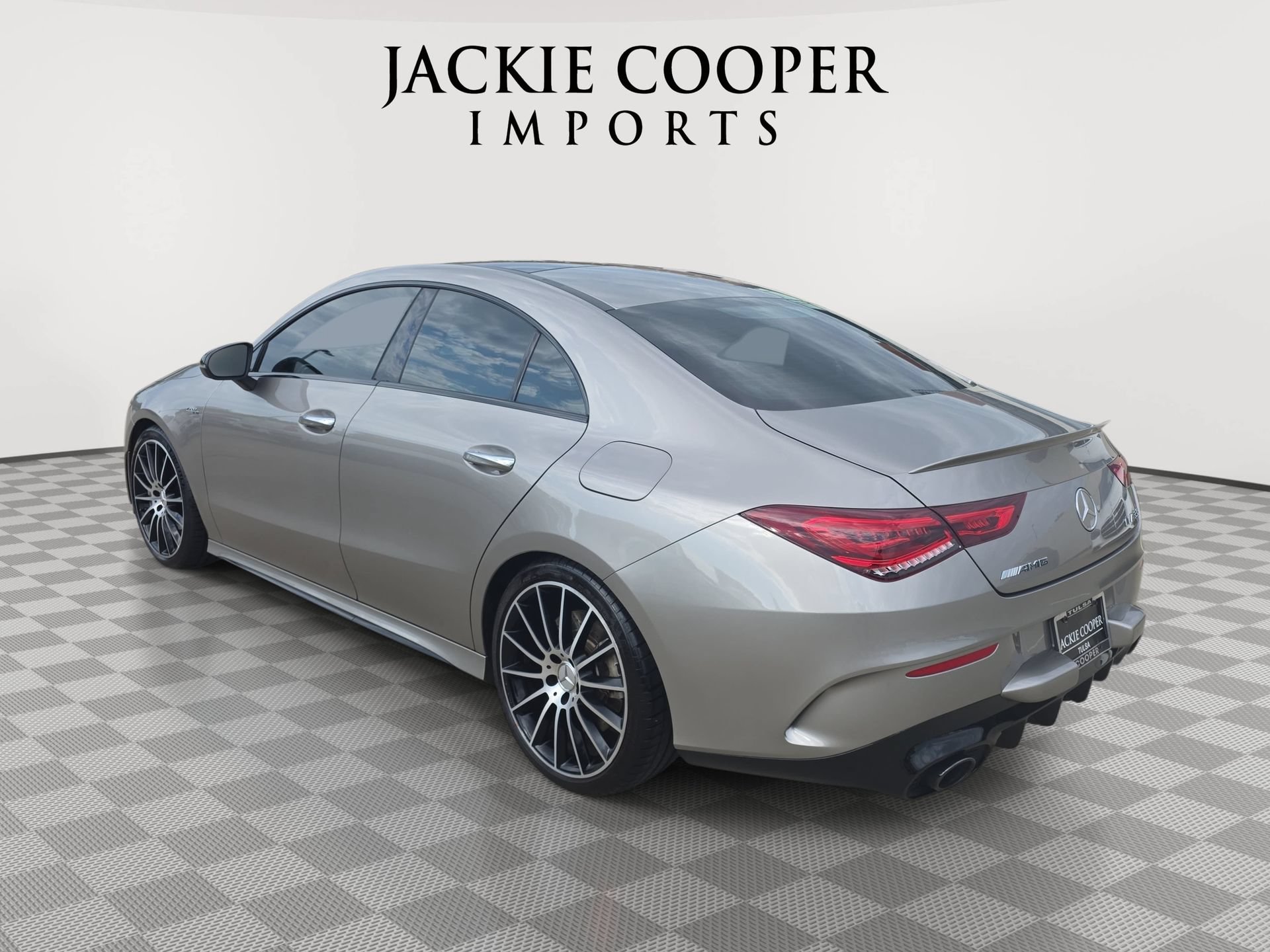 Used 2020 Mercedes-Benz CLA 35 AMG 4MATIC image 7