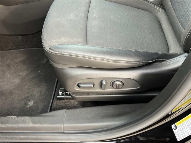 Used 2023 Buick Encore GX Preferred w/ Cold Weather Comfort Package image 18