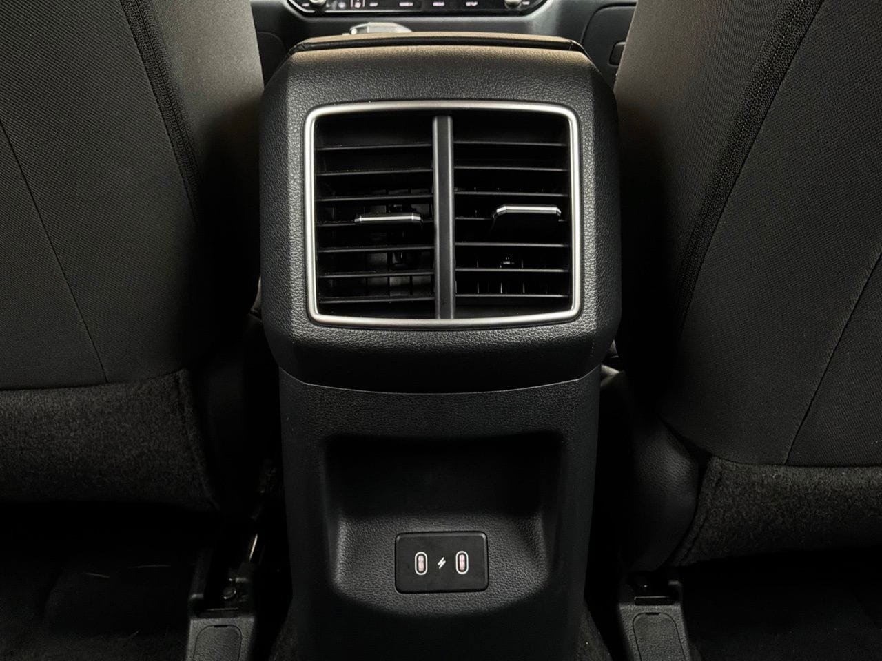 Used 2026 Kia Sportage LX FWD image 12