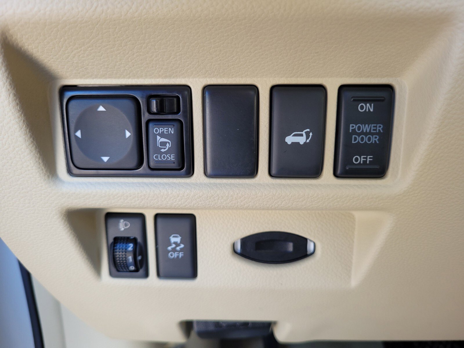 Used 2017 INFINITI QX70 2WD image 22