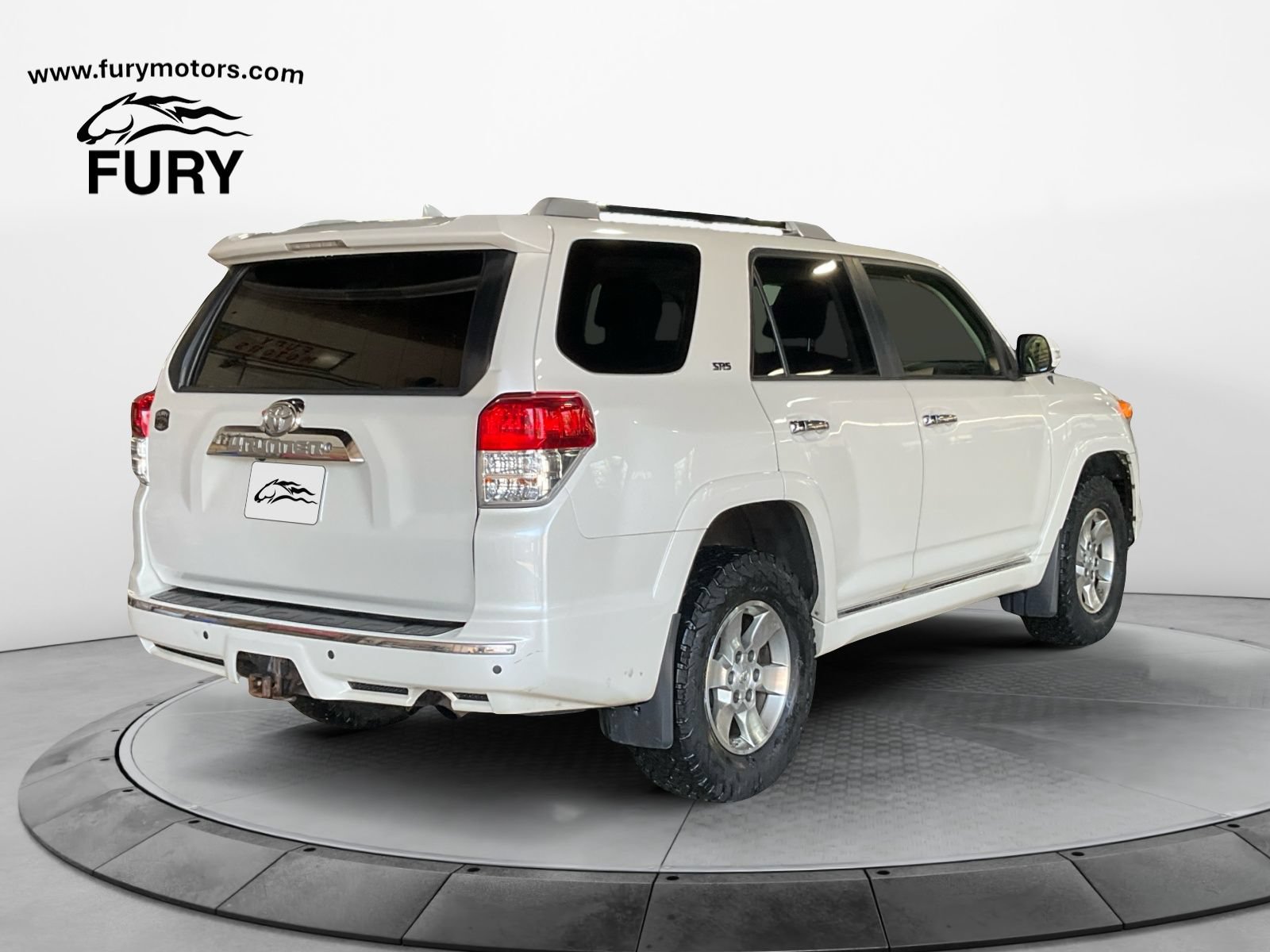Used 2013 Toyota 4Runner SR5 w/ Premium Pkg w/3rd Row Seat AWD/4WD image 4
