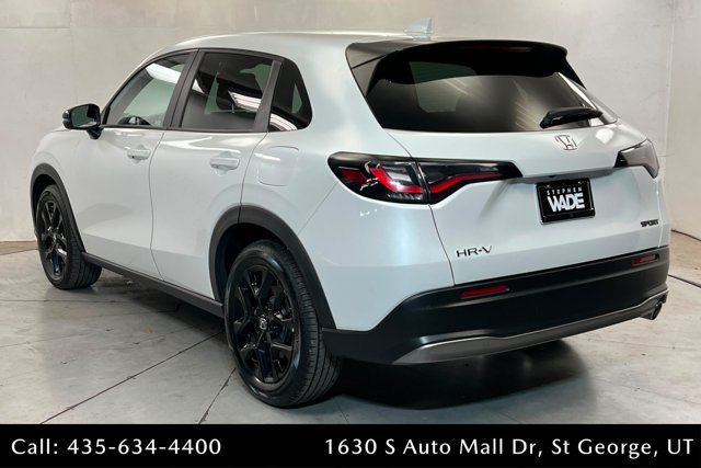 Used 2023 Honda HR-V Sport image 3