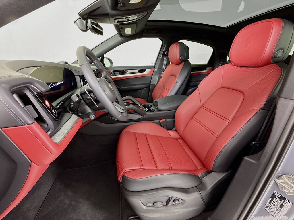 New 2026 Porsche Cayenne Coupe AWD/4WD image 5