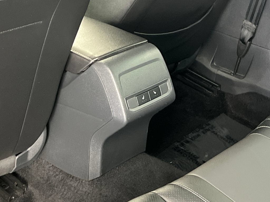 Used 2021 Volkswagen Jetta SEL Premium FWD image 38