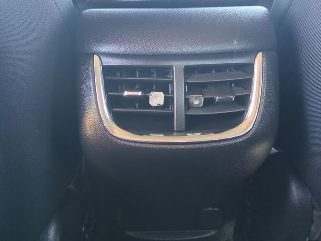 Used 2023 Chevrolet Malibu LT FWD image 35