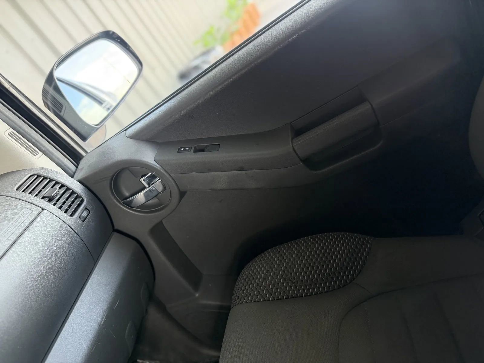 Used 2011 Nissan Xterra PRO-4X AWD/4WD image 30