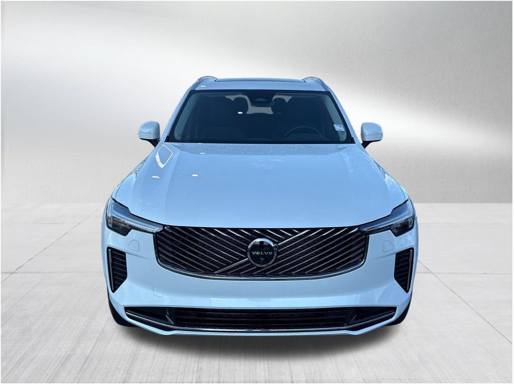 New 2026 Volvo XC90 B6 Plus AWD/4WD image 2