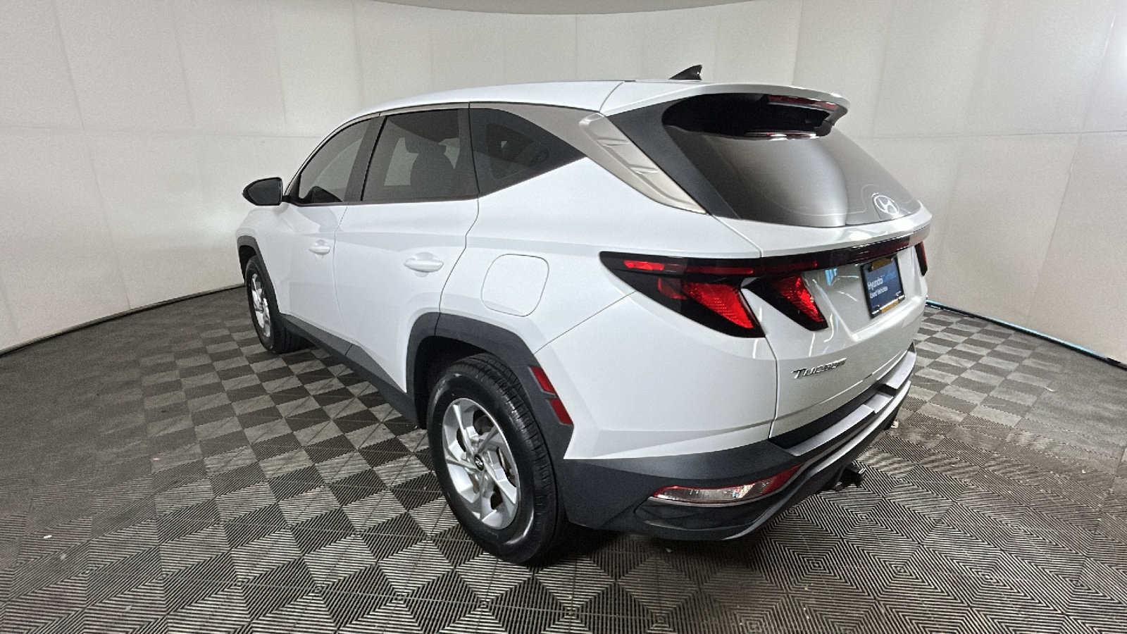 Certified 2024 Hyundai Tucson SE AWD/4WD image 5