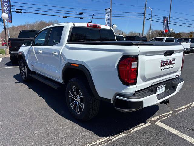 Used 2024 GMC Canyon AT4 w/ AT4 Premium Package AWD/4WD image 6