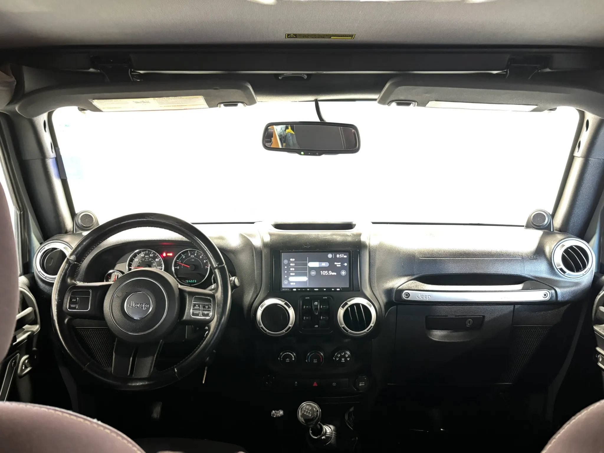 Used 2014 Jeep Wrangler Unlimited Sahara AWD/4WD image 10