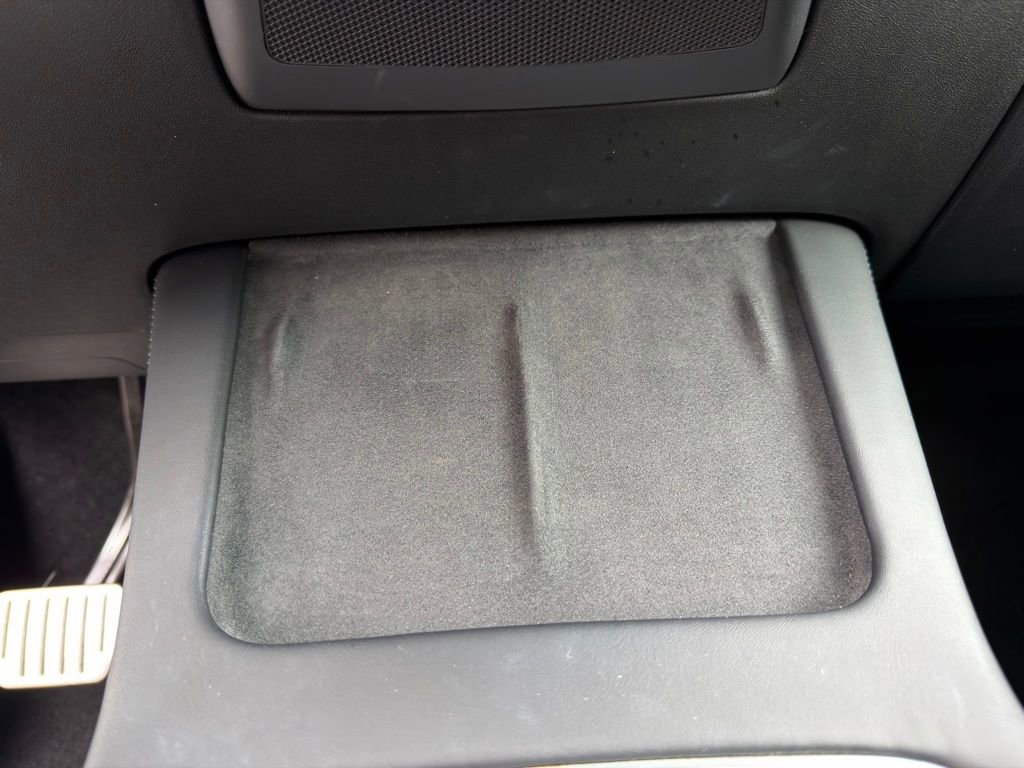 Used 2021 Tesla Model Y Performance image 21