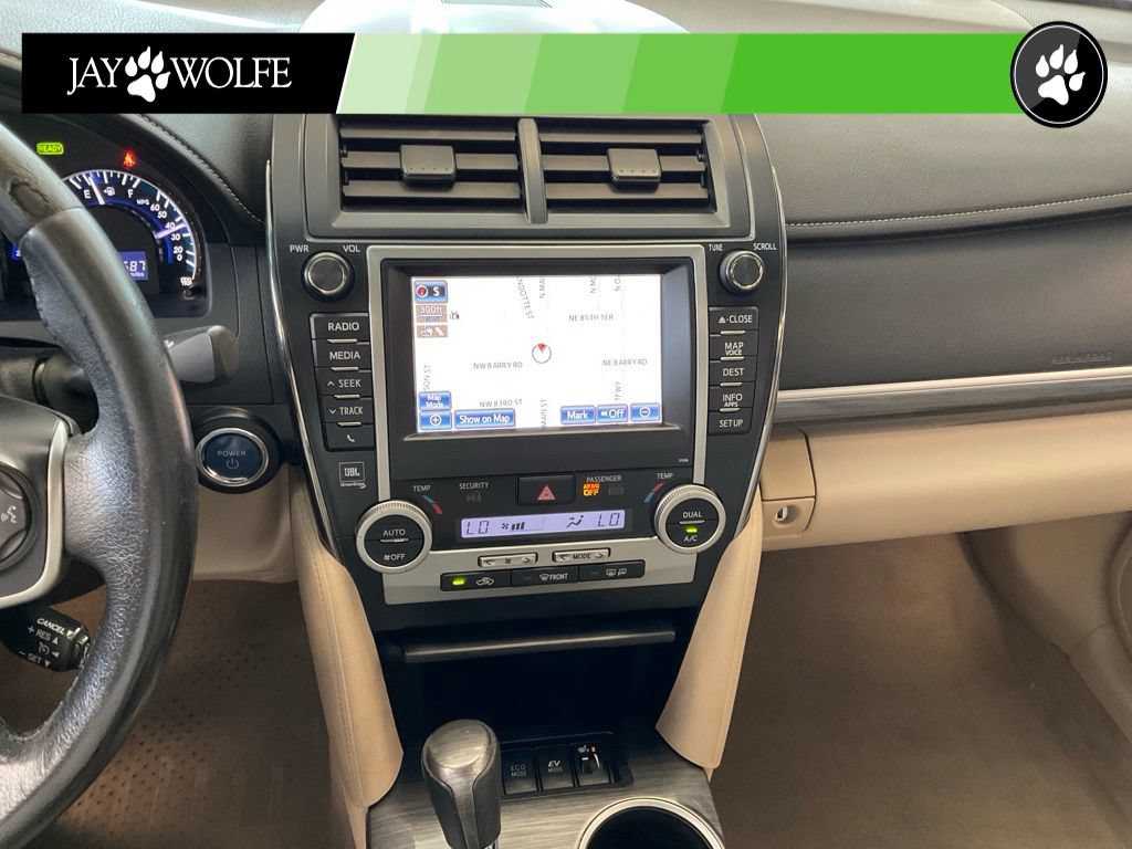 Used 2013 Toyota Camry XLE w/ Leather Pkg FWD image 14