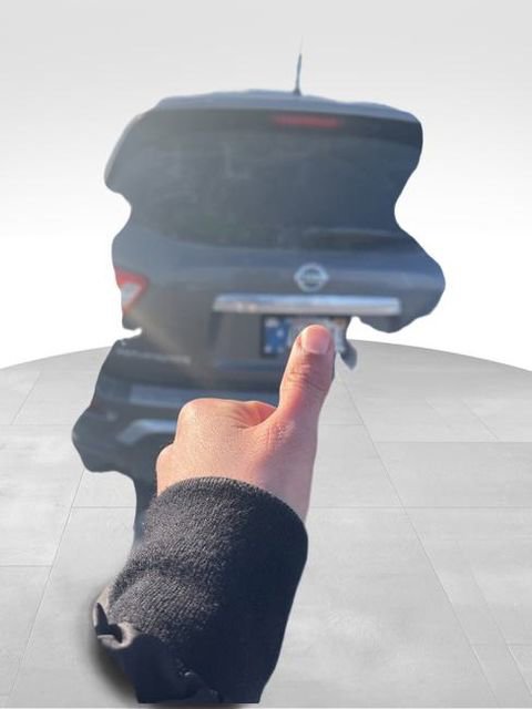 Used 2017 Nissan Pathfinder SL w/ SL Premium Package image 8