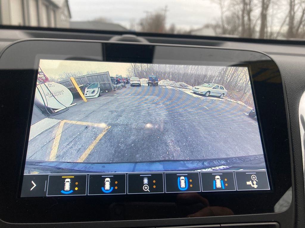 Used 2021 Chevrolet Equinox Premier image 25