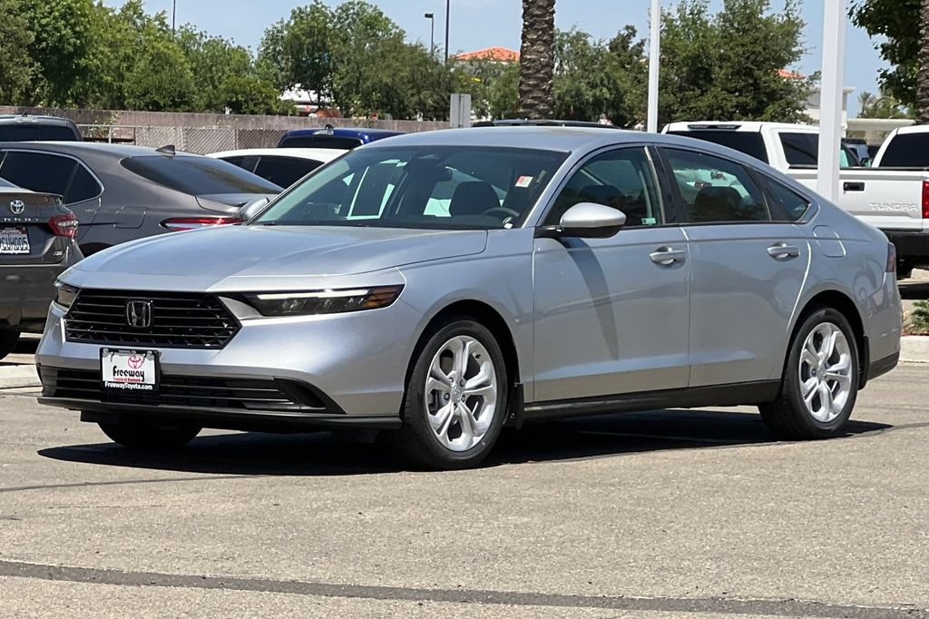 Used 2026 Honda Accord LX image 10