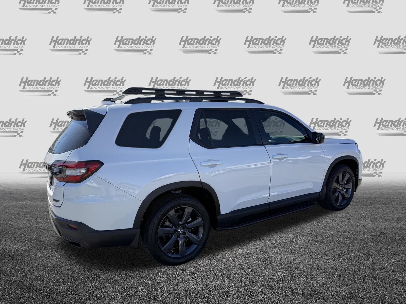 New 2026 Honda Pilot Sport image 10