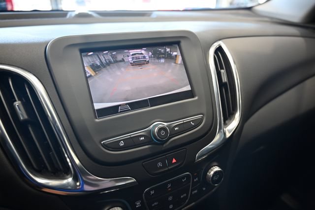 Used 2024 Chevrolet Equinox LT FWD image 16