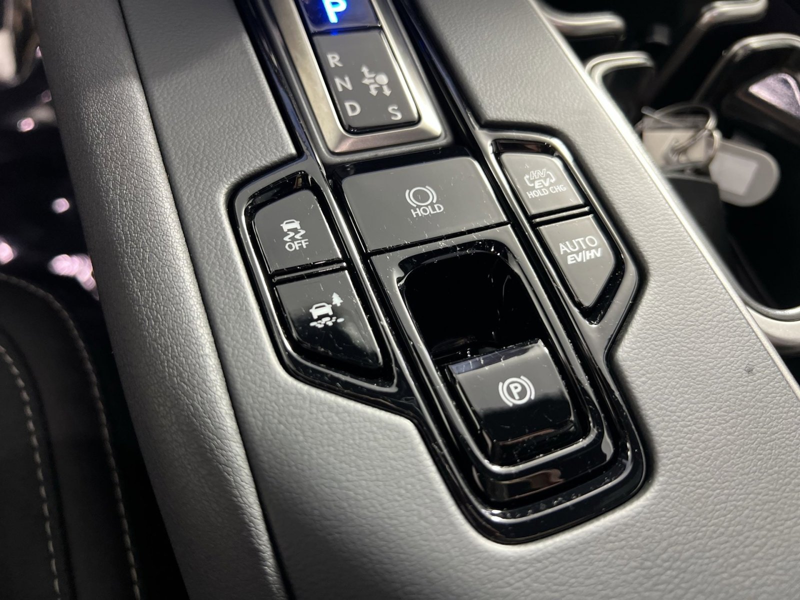 Used 2026 Lexus TX 550h AWD Plug-In Hybrid image 33