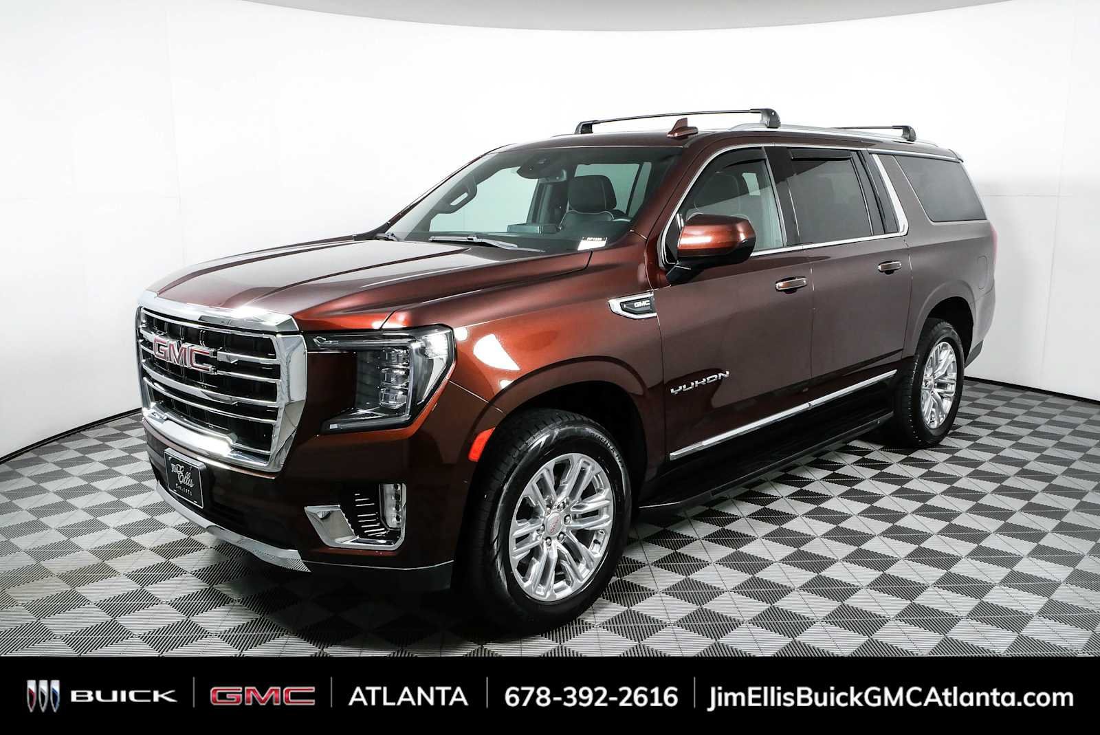 Used 2023 GMC Yukon XL SLT AWD/4WD image 52