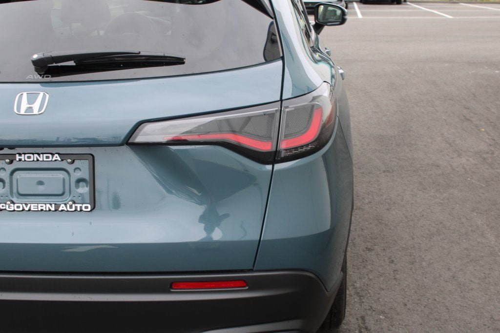 New 2026 Honda HR-V LX image 10