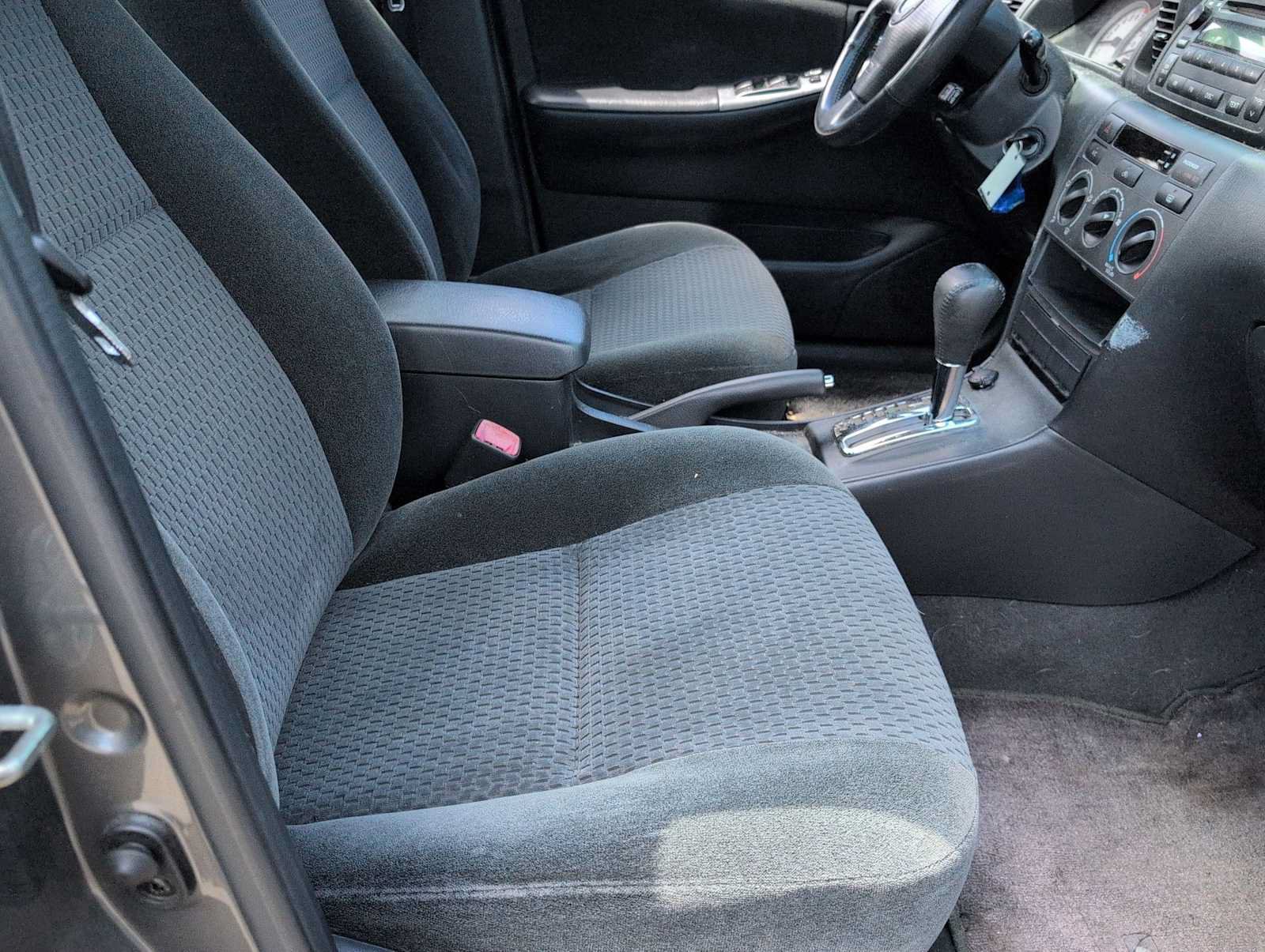 Used 2005 Toyota Corolla FWD image 20